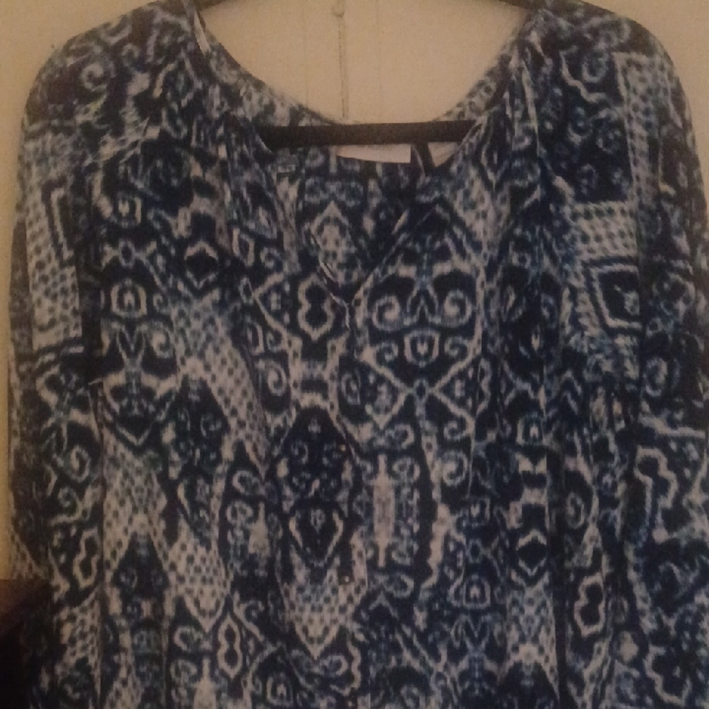 Chico's Navy and White Patterned Blouse